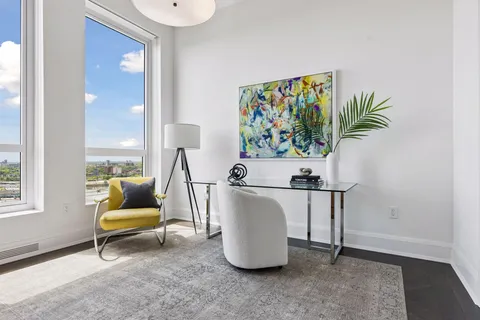 $1,090,000 | 1111 West River Parkway, Unit 23D, Minneapolis, MN 55415