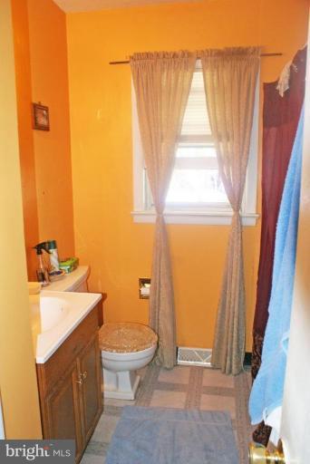 15504 Bauer Lane Laurel, MD 20707 - Photo 7 of 8 Bath #1
