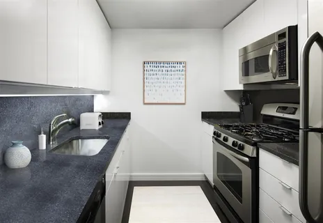 $9,995 | 89 Murray Street, Unit 7P | TriBeCa