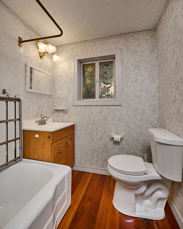 363 Cooley Street Springfield, MA 01128 - Photo 18 of 37