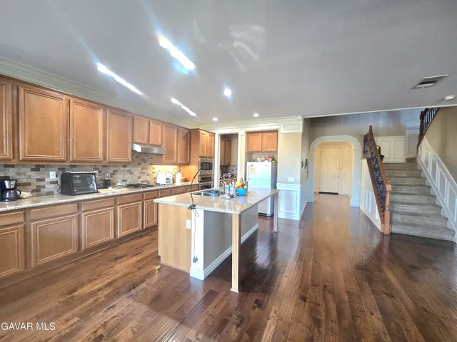 $660,000 | 2021 Tangerine Street, Palmdale, CA 93551