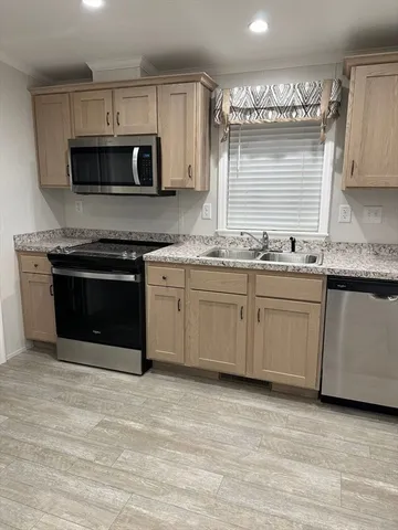 $349,000 | 200 North Street, Danvers, MA 01923