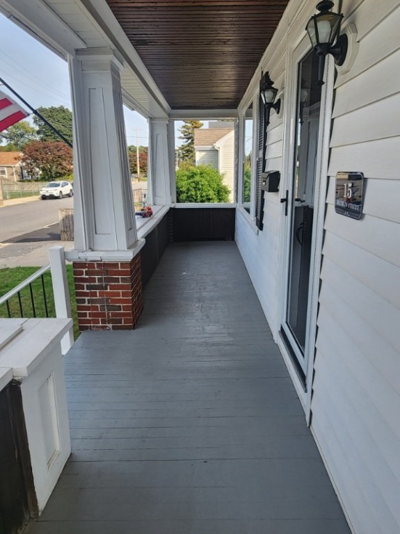 15 Bucklin Street Pawtucket, RI 02861 - Photo 4 of 50