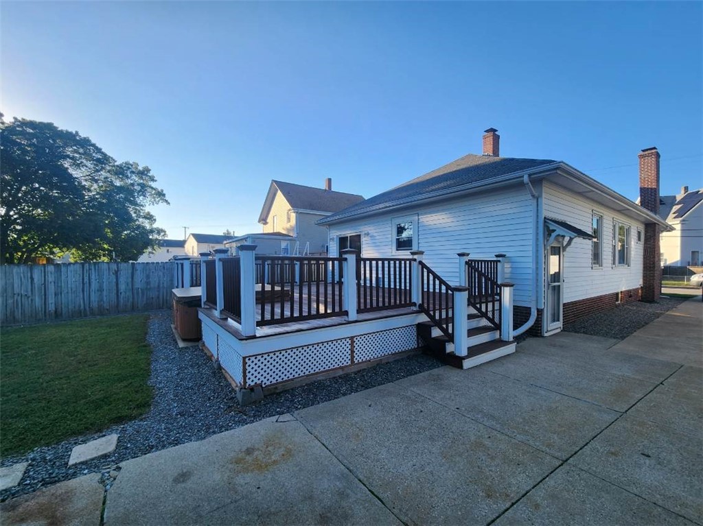 15 Bucklin Street Pawtucket, RI 02861 - Photo 8 of 50