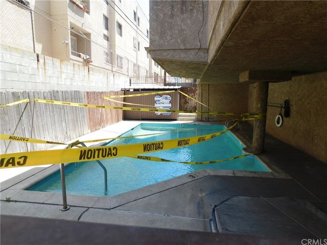 $409,900 | 424 South Westmoreland Avenue, Unit 313, Los Angeles, CA 90020