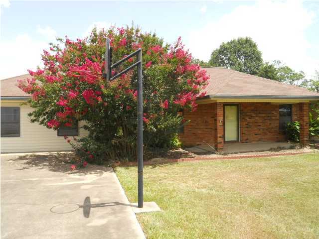 4632 Renie Road Erath, LA 70533 - Photo 1 of 3 Primary Photo