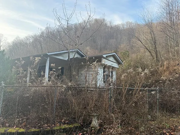 $28,400 | 2003 Jacks Creek Road, Big Rock, VA 24603