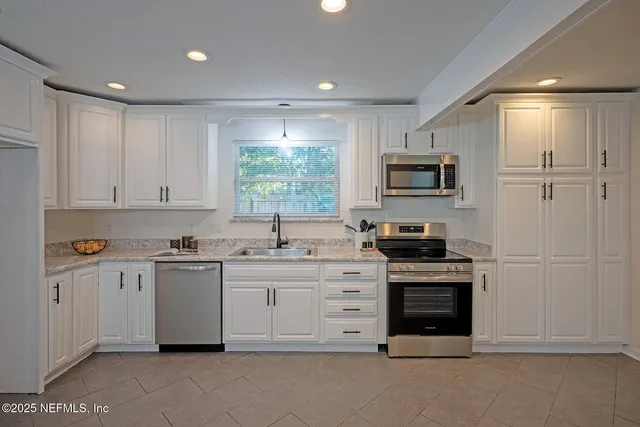 $338,295 | 763 Ashwood Street, Orange Park, FL 32065