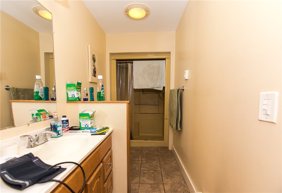 32 Money Hill Road Glocester, RI 02814 - Photo 18 of 33 Gallery Image 18