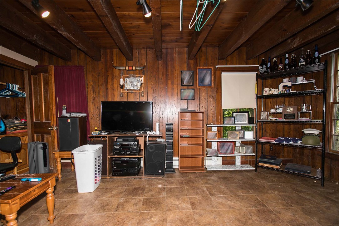 32 Money Hill Road Glocester, RI 02814 - Photo 20 of 33 Gallery Image 20