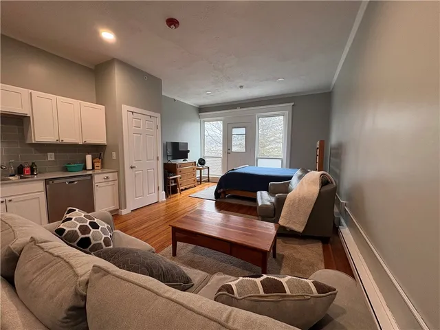 $1,000 | 290 Chestnut Street, Unit 10, Oneonta, NY 13820