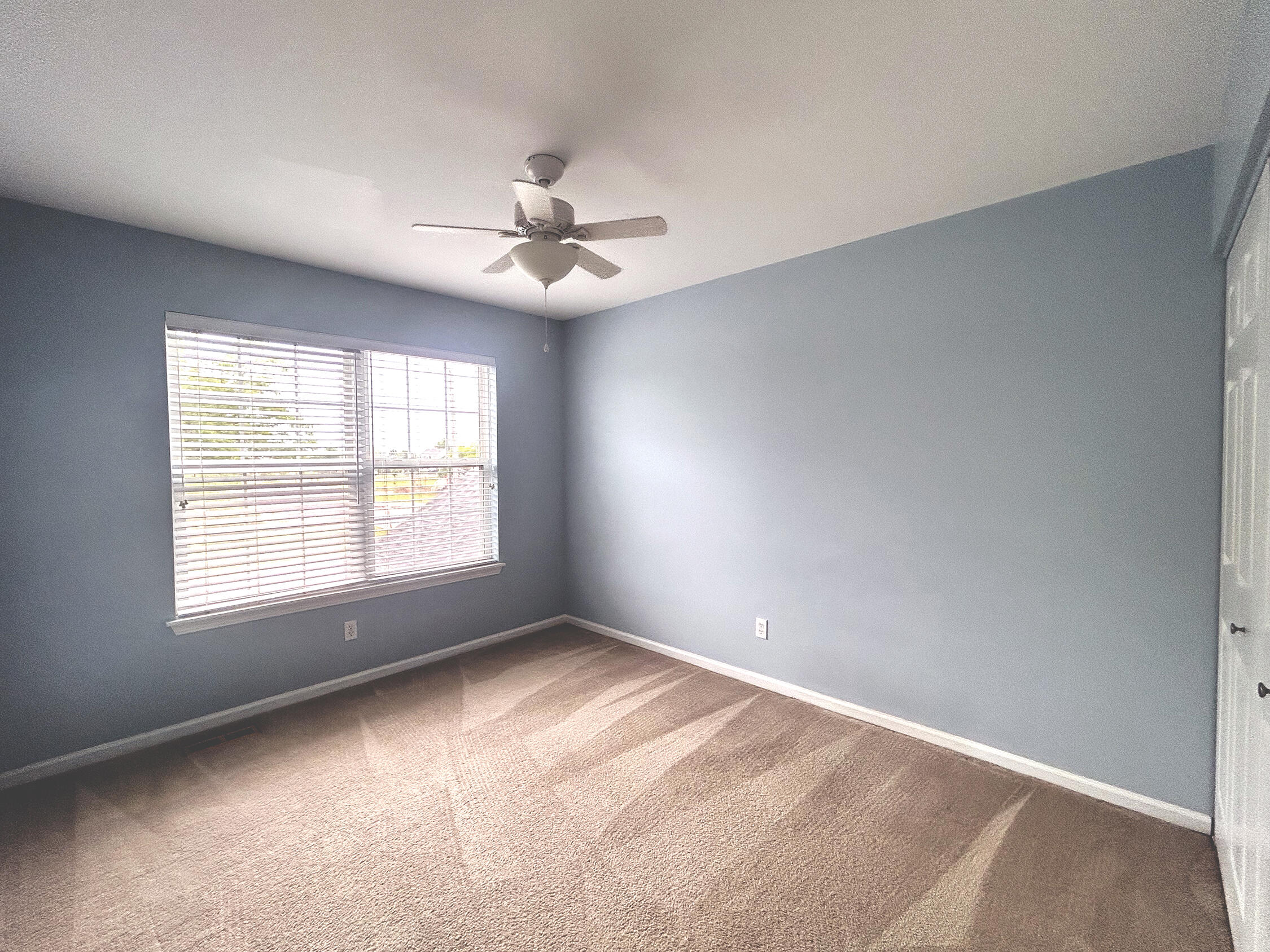 9704 67th Street Kenosha, WI 53142 - Photo 17 of 27 Bedroom 3