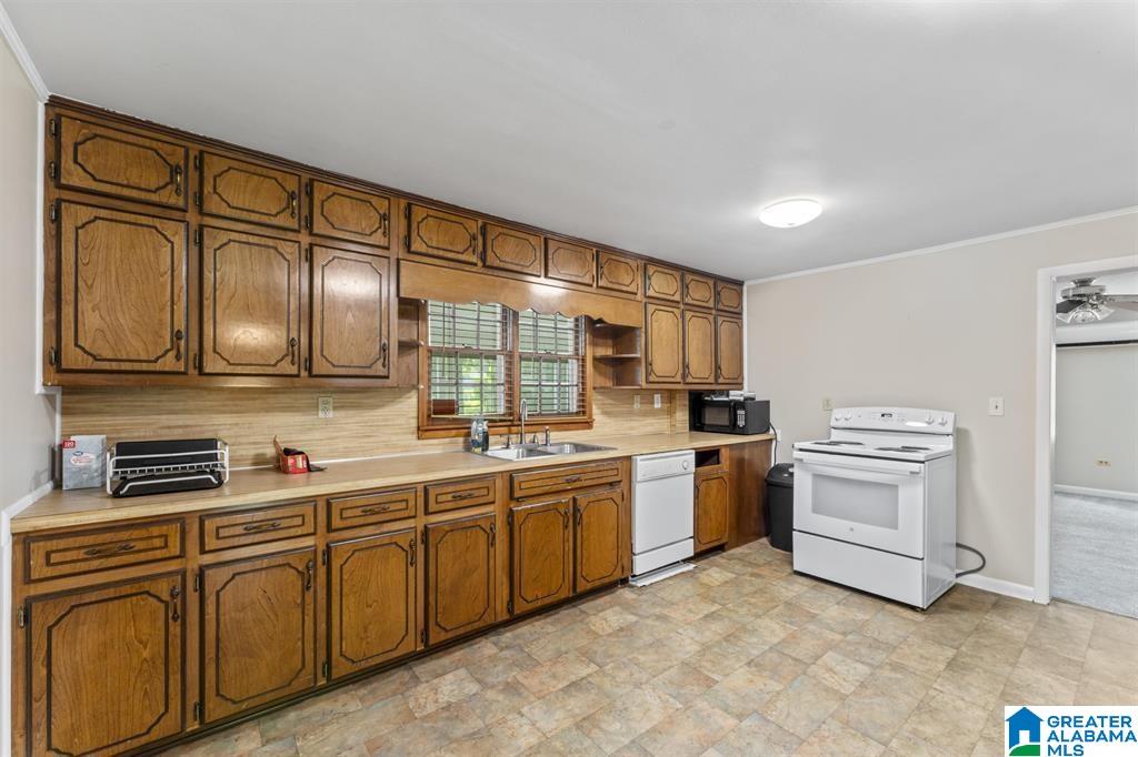 108 Jones Avenue Bessemer, AL 35023 - Photo 5 of 15