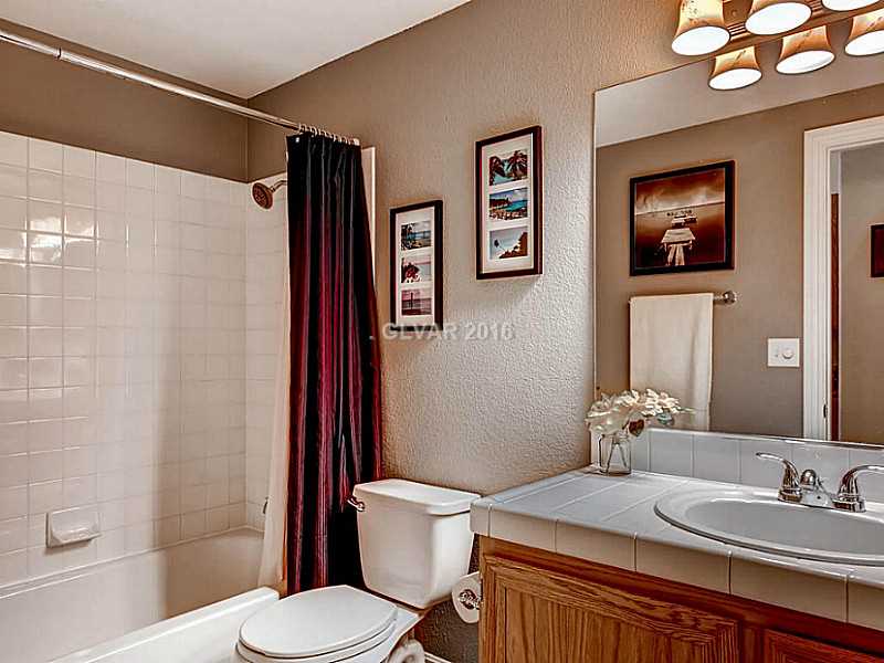 815 Rio Poco Court Henderson, NV 89015 - Photo 17 of 25 Bathroom.
