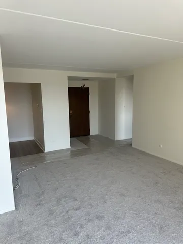 $199,900 | 6340 Americana Drive, Unit 903, Willowbrook, IL 60527