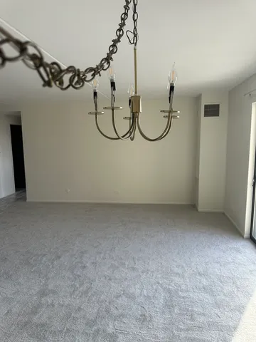 $199,900 | 6340 Americana Drive, Unit 903, Willowbrook, IL 60527