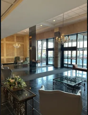 $199,900 | 6340 Americana Drive, Unit 903, Willowbrook, IL 60527