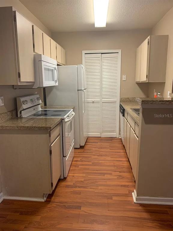 4356 South Kirkman Road, Unit 507 Orlando, FL 32811 - Photo 7 of 10 Gallery Image 7