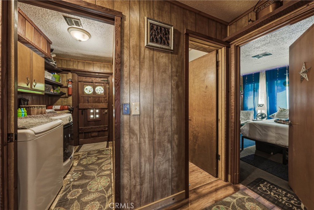 7035 Floyd Way Nice, CA 95464 - Photo 35 of 70 Hallway