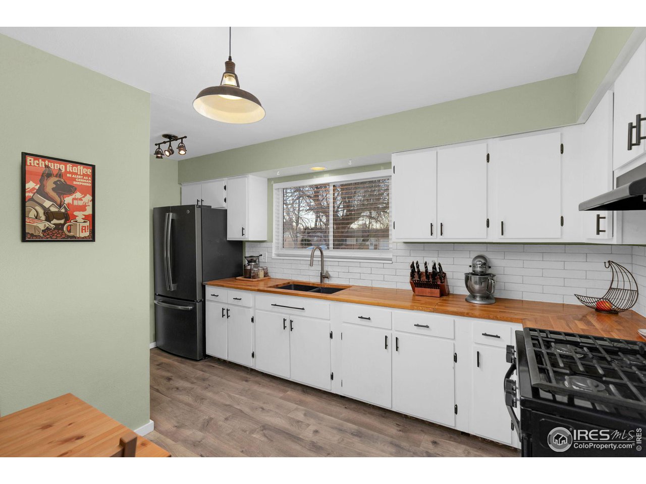 817 Gallup Road Fort Collins, CO 80521 - Photo 5 of 33 Gallery Image 5