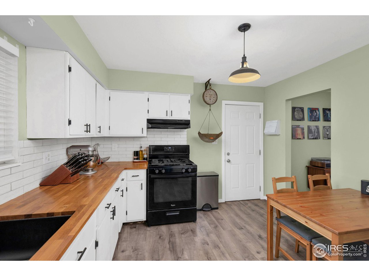 817 Gallup Road Fort Collins, CO 80521 - Photo 6 of 33 Gallery Image 6