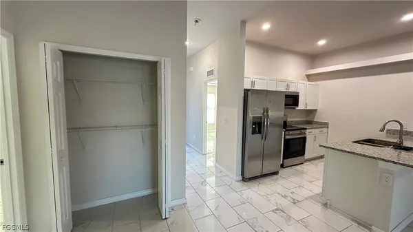 $1,750 | 3305 Southwest 15th Place, Cape Coral, FL 33914
