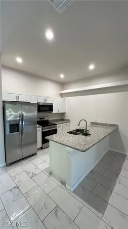 $1,750 | 3305 Southwest 15th Place, Cape Coral, FL 33914