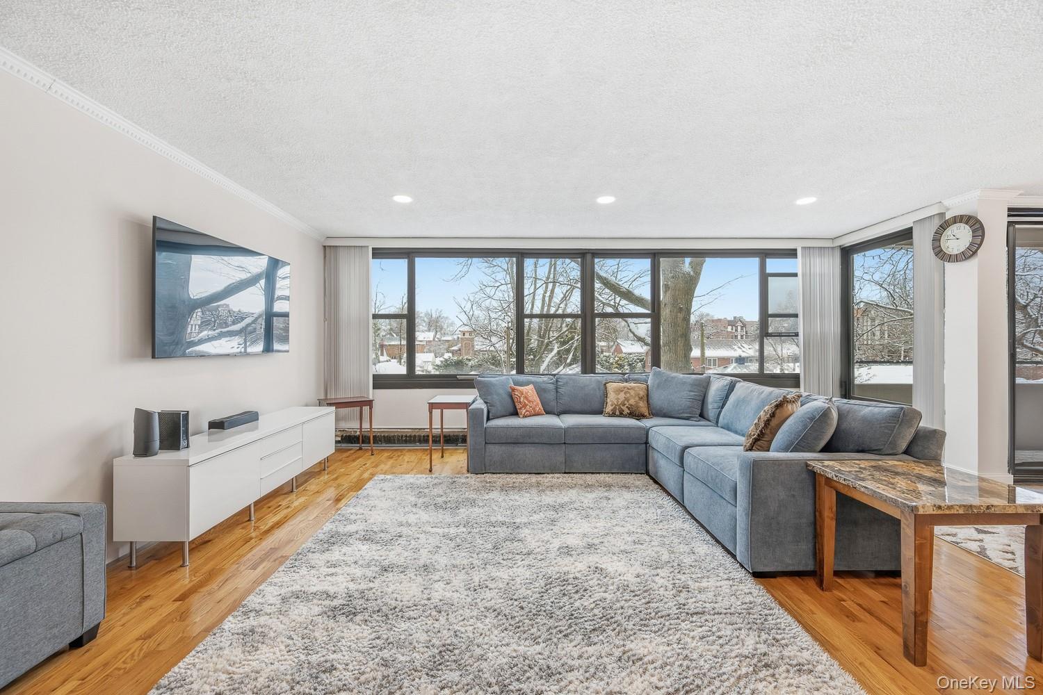 7-15 162nd Street, Unit 4D Queens, NY 11357 - Photo 1 of 1