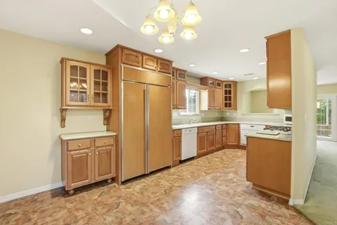 $1,049,000 | 4367 Cannington Drive, San Diego, CA 92117
