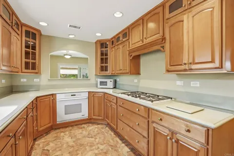 $1,049,000 | 4367 Cannington Drive, San Diego, CA 92117