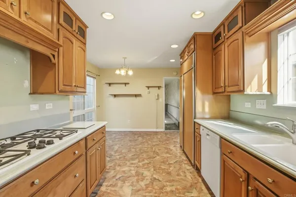 $1,049,000 | 4367 Cannington Drive, San Diego, CA 92117
