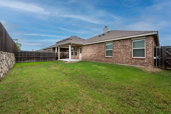 $289,000 | 1041 North Churchill Drive, Fate, TX 75189