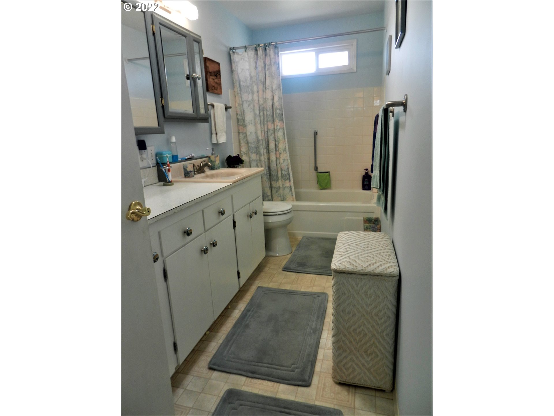 1373 Rainier Road Woodburn, OR 97071 - Photo 11 of 16 Gallery Image 11