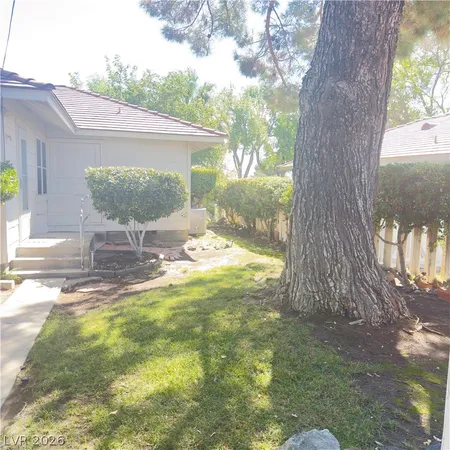 $1,850 | 504 Cherry Street, Boulder City, NV 89005