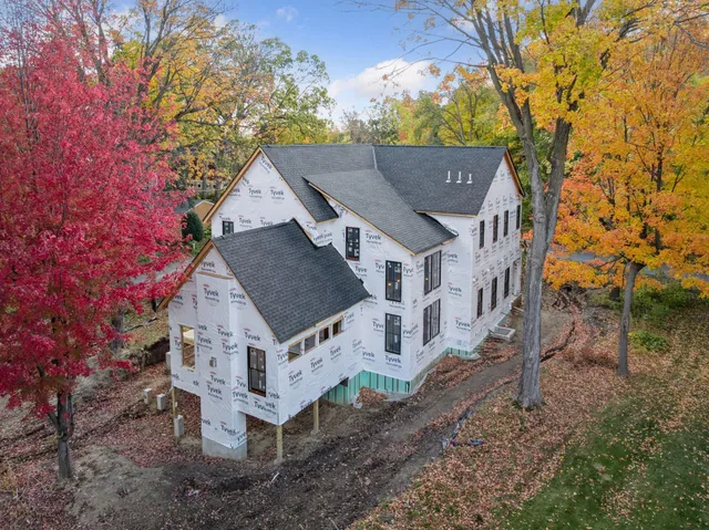 $2,930,000 | 3271 Casco Circle, Orono, MN 55391