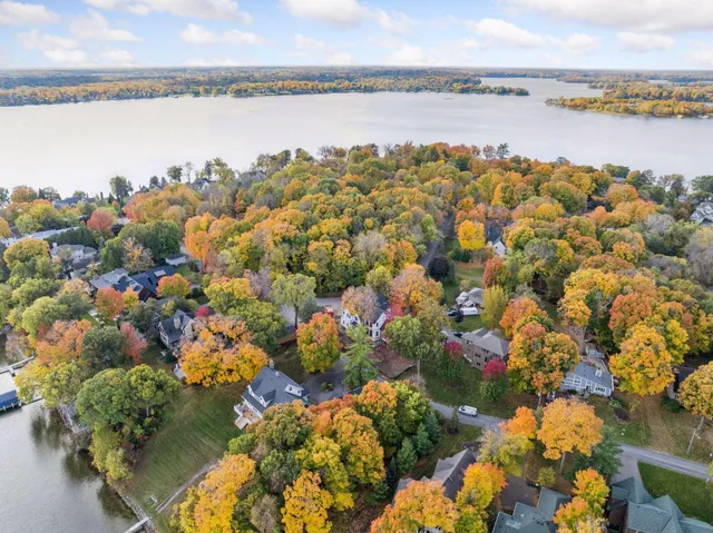 $2,930,000 | 3271 Casco Circle, Orono, MN 55391