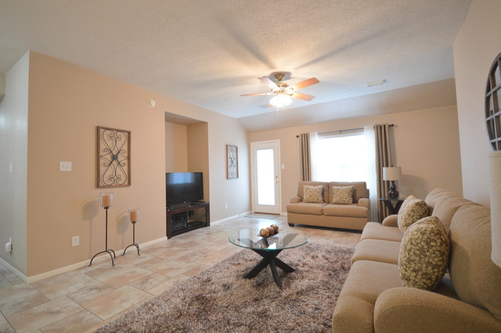 2627 Spring Dusk Drive Spring, TX 77373 - Photo 4 of 24