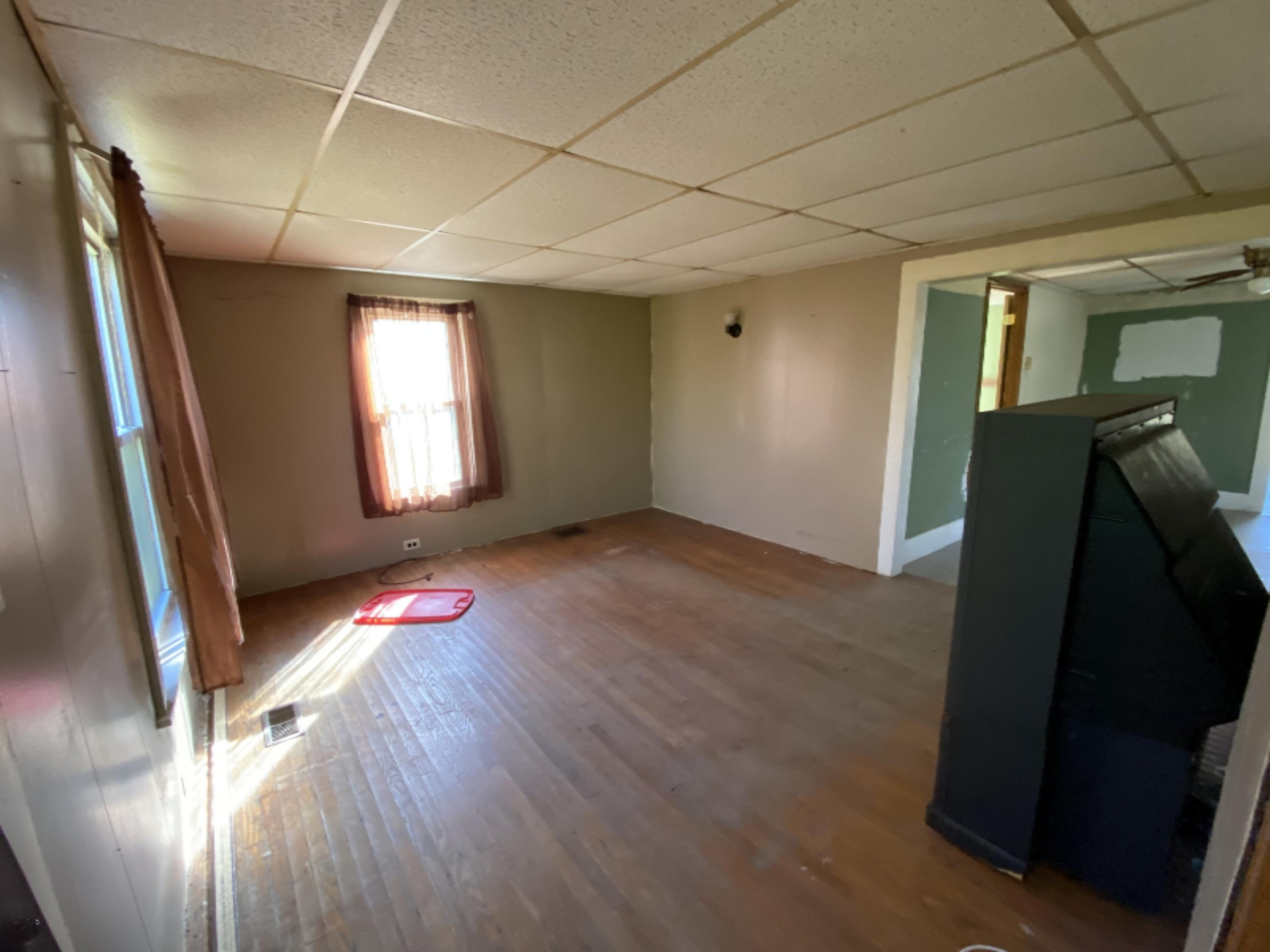 8669 Hudson Road Pittsford, MI 49271 - Photo 6 of 14 IMG_2425
