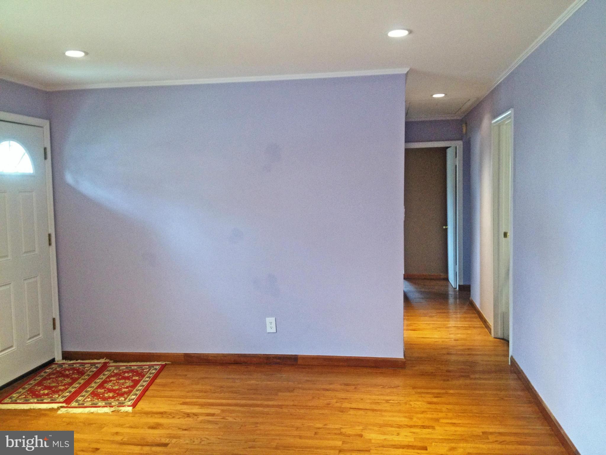 6609 Edsall Road Springfield, VA 22151 - Photo 12 of 26 Living Room