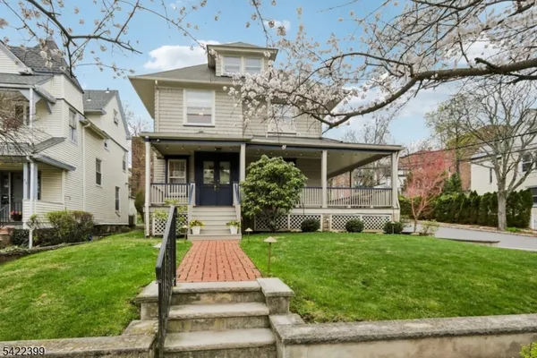 $1,399,000 | 36 South Willow Street, Montclair, NJ 07042