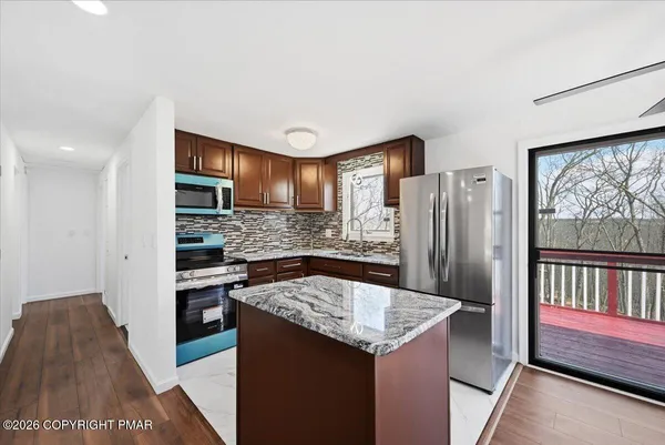 $299,000 | 1037 Alpine Drive, East Stroudsburg, PA 18302