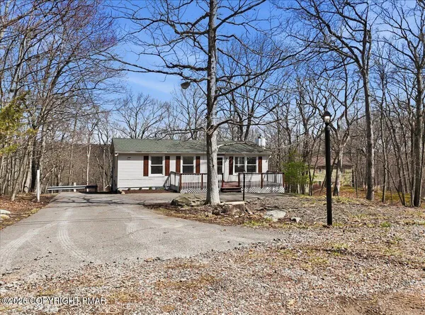$299,000 | 1037 Alpine Drive, East Stroudsburg, PA 18302