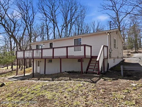 $299,000 | 1037 Alpine Drive, East Stroudsburg, PA 18302