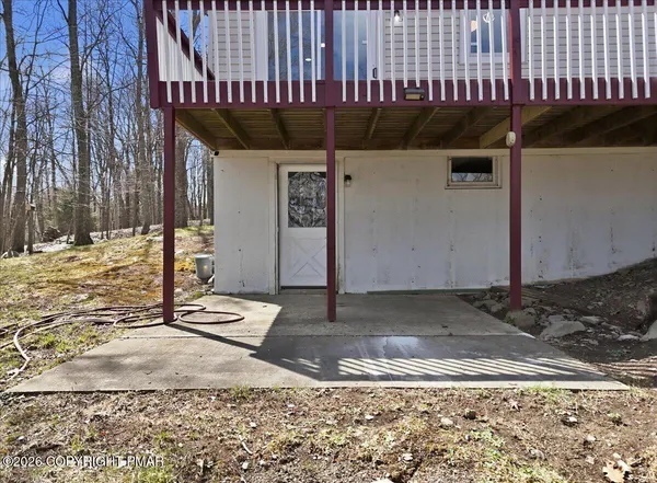 $299,000 | 1037 Alpine Drive, East Stroudsburg, PA 18302