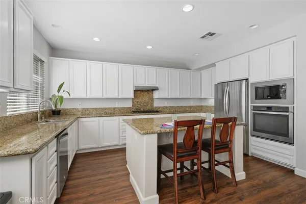 $895,000 | 33845 Sattui Street, Temecula, CA 92592