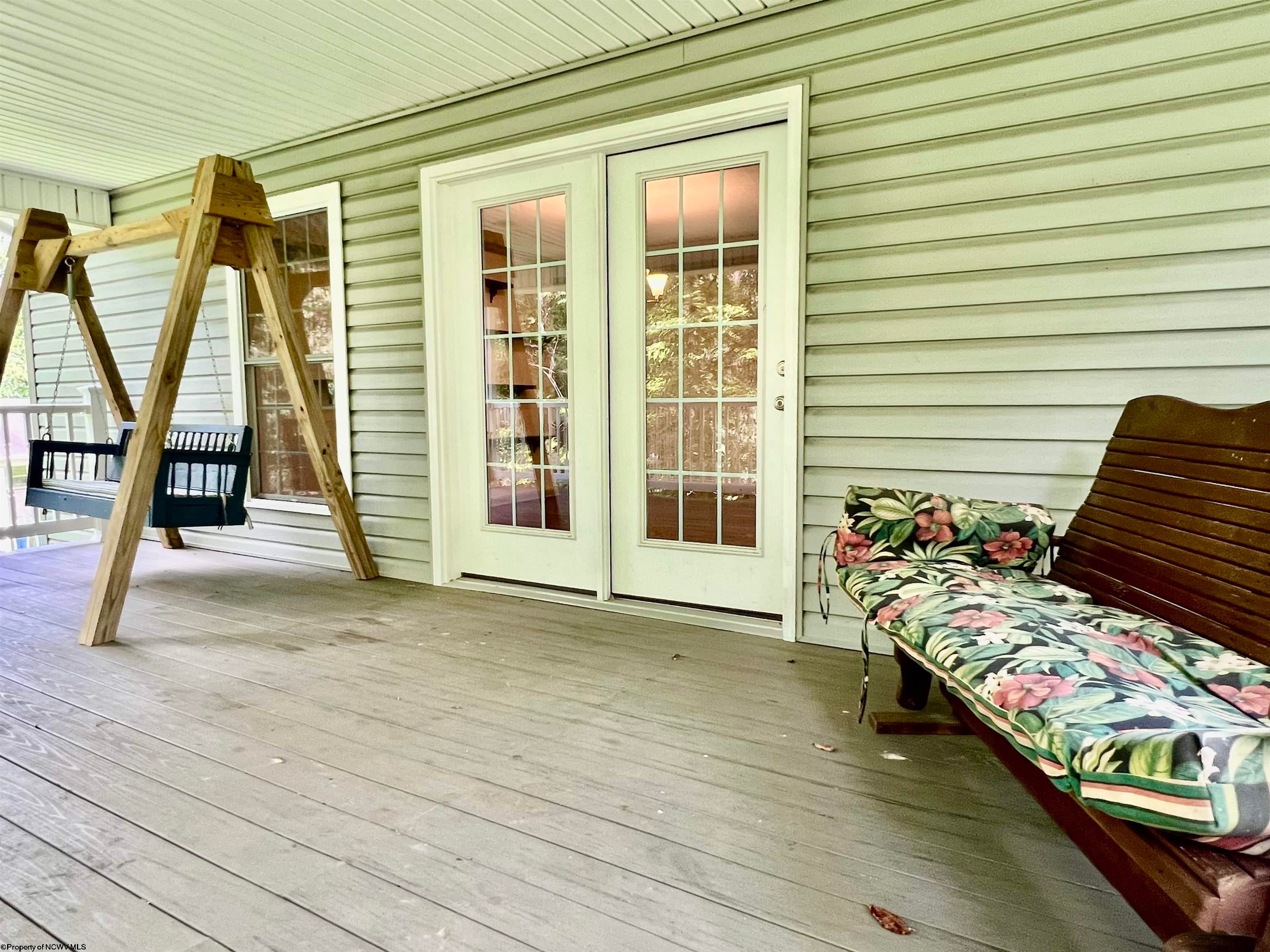 1591 Clifton Road Fairmont, WV 26554 - Photo 15 of 37 Gallery Image 15