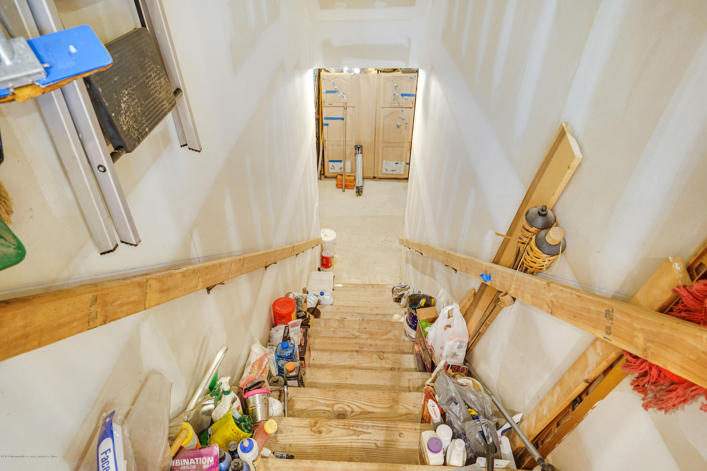 60 Oak Glen Road Howell, NJ 07731 - Photo 36 of 74 043_bb1dsc01819