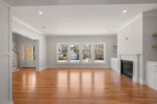 $1,549,000 | 15 Oak Avenue, Bourne, MA 02534