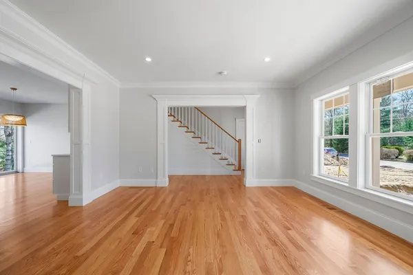 $1,549,000 | 15 Oak Avenue, Bourne, MA 02534