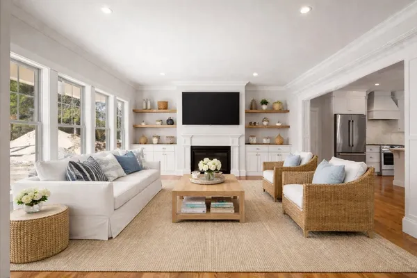 $1,549,000 | 15 Oak Avenue, Bourne, MA 02534